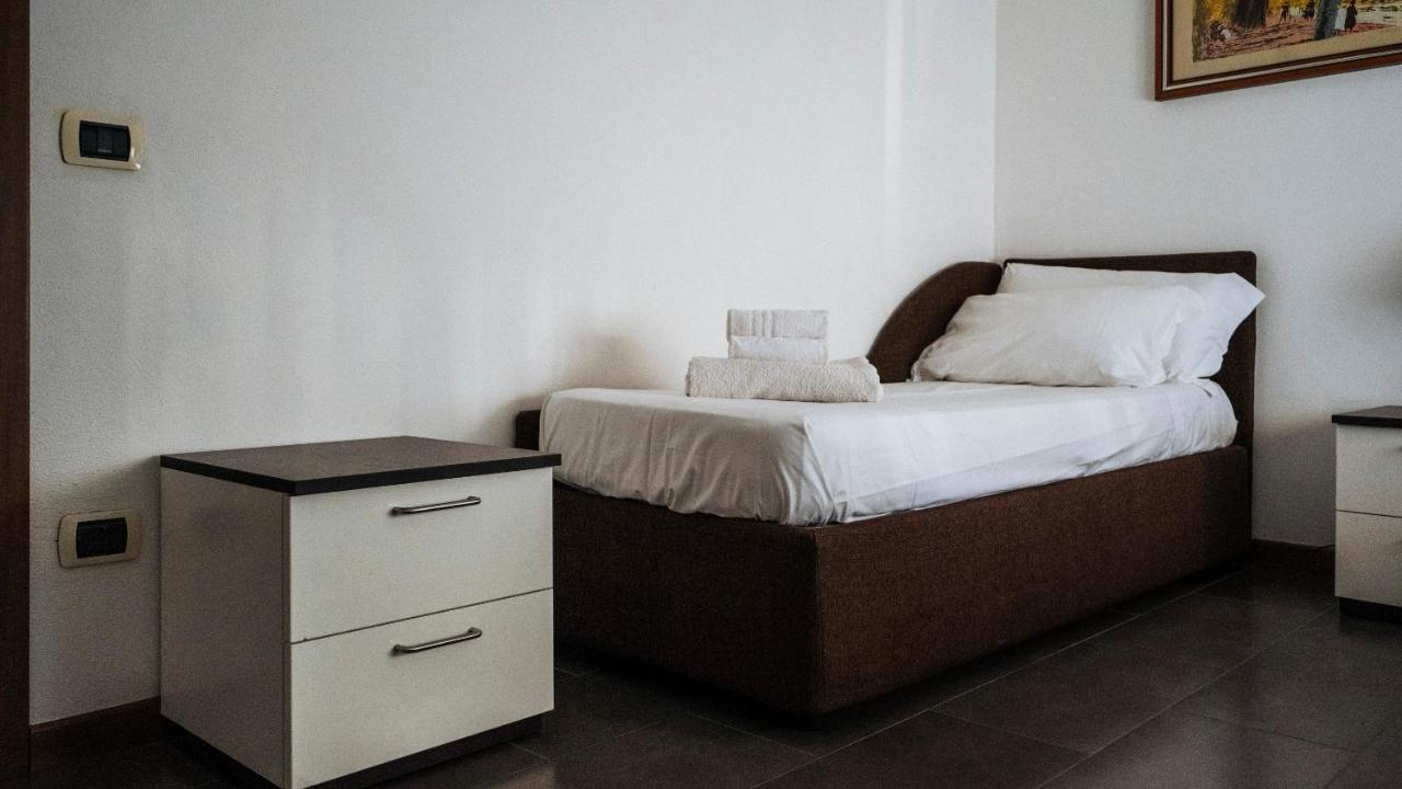Viale Hambury 51 Apartment Alassio Luaran gambar
